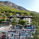 Marine Otel 4*