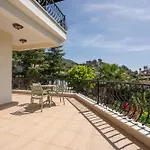 Otel Marine