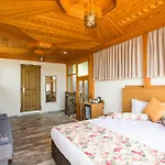 Marine Hotel 4*