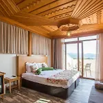 Marine Otel 4*