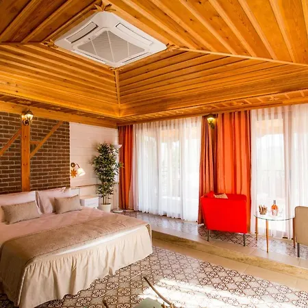 Hotel Marine 3*