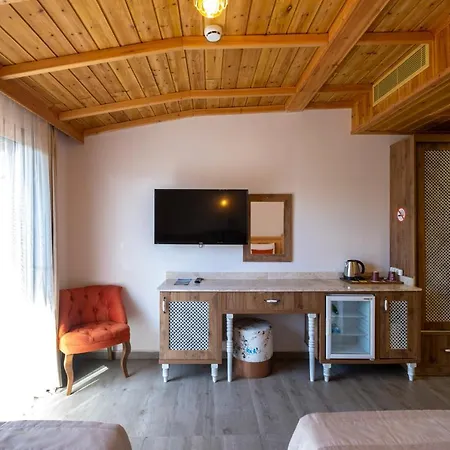 酒店 Marine 阿奇亚卡