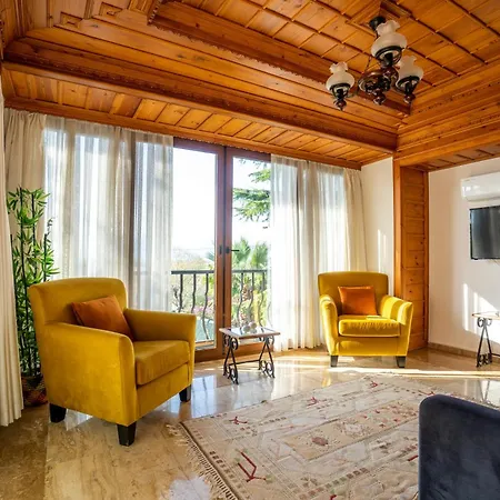 مارين اكياكا