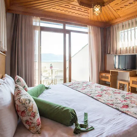 مارين فندق اكياكا