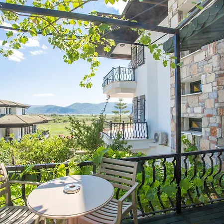 فندق مارين 4*