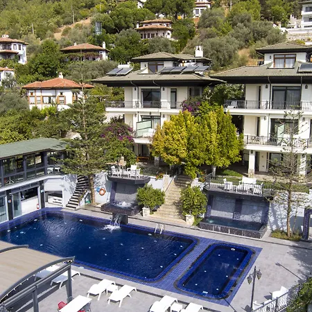 مارين فندق 4*