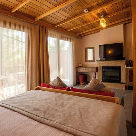 فندق مارين 4*